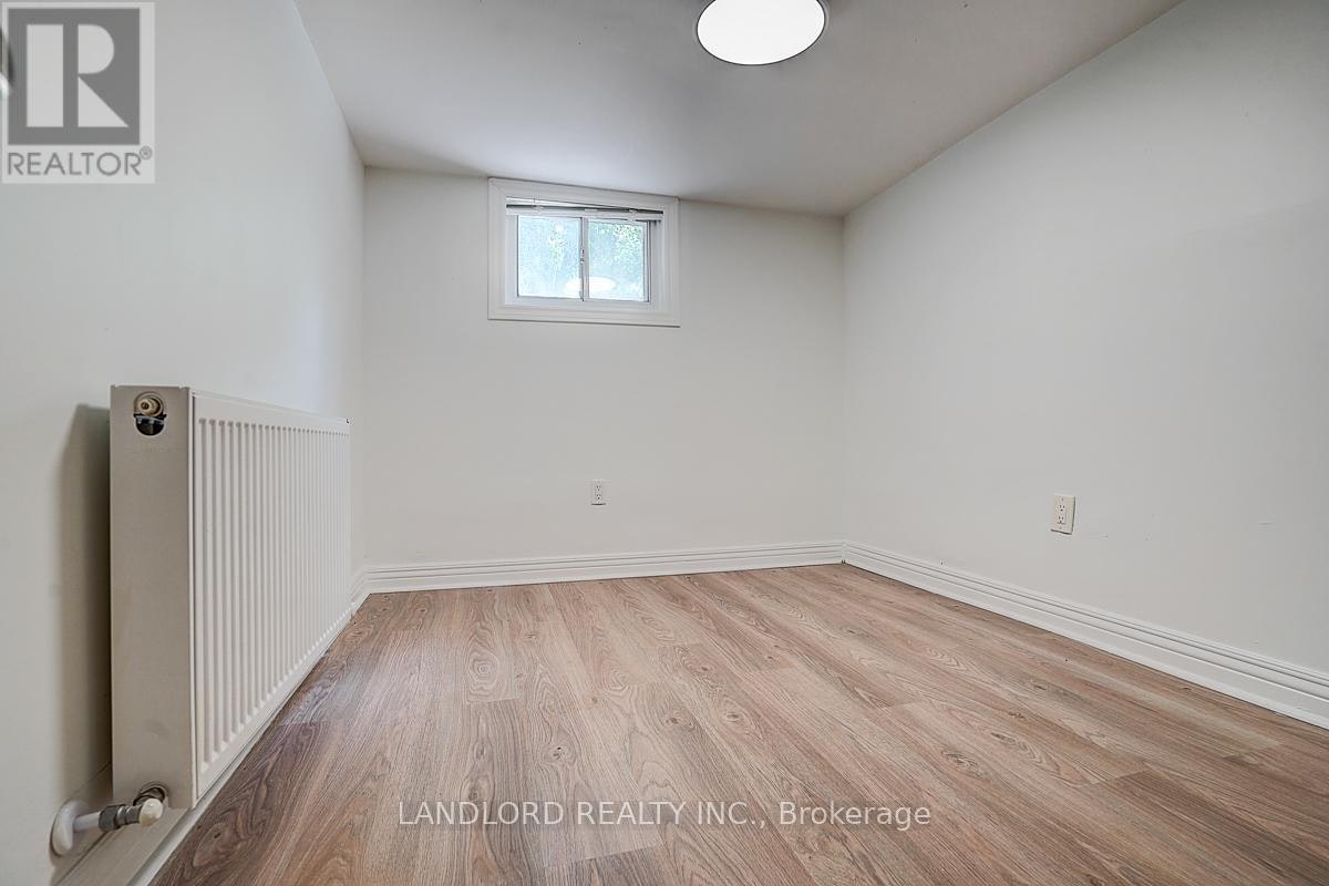 LOWER-79 O'connor Drive, Toronto, ON, M4K 2K4 - 33