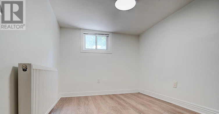 LOWER-79 O'connor Drive, Toronto, ON, M4K 2K4 - 33