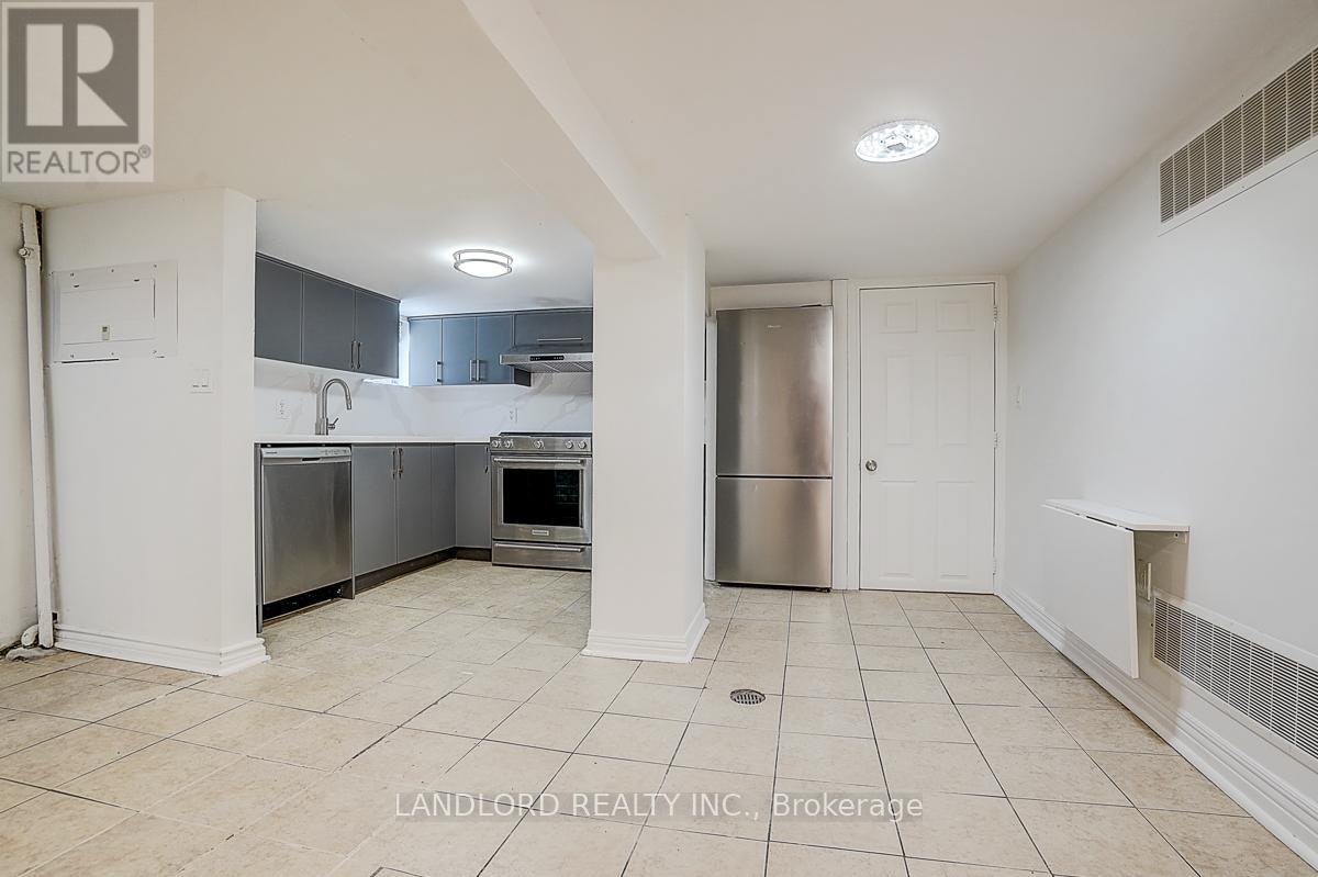 LOWER-79 O'connor Drive, Toronto, ON, M4K 2K4 - 17