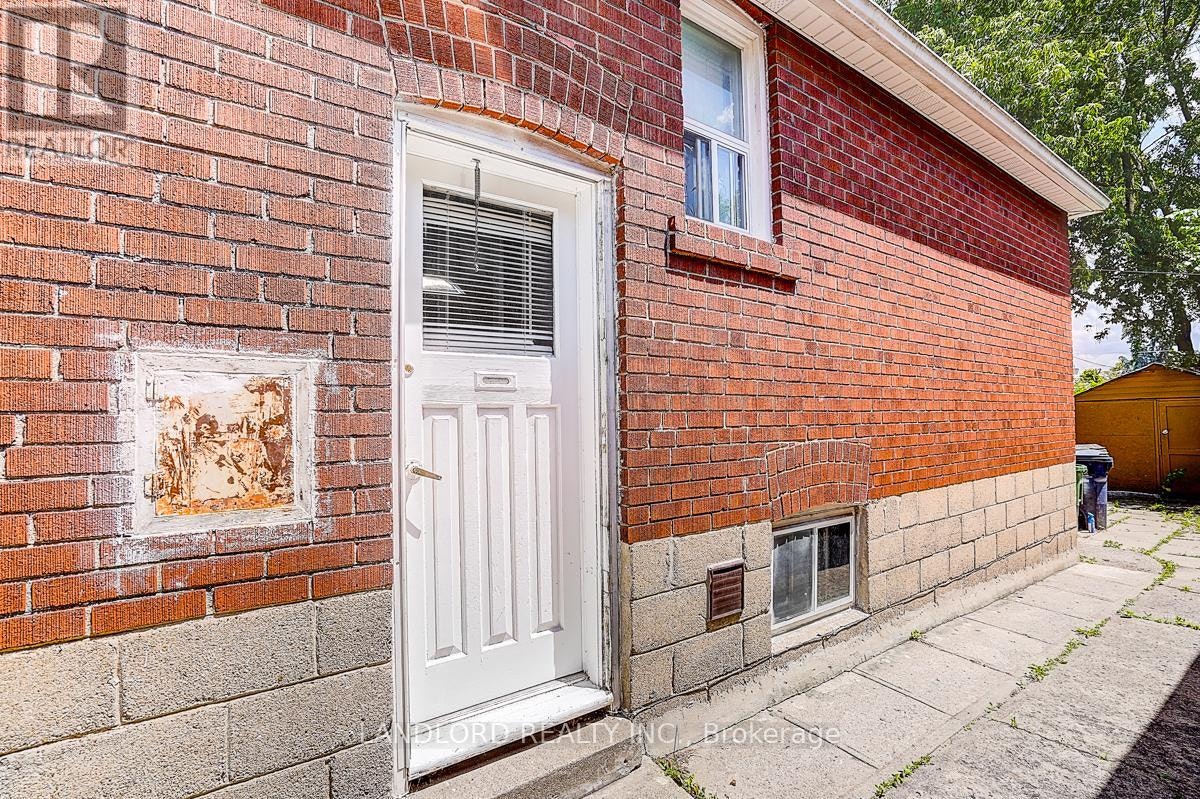 LOWER-79 O'connor Drive, Toronto, ON, M4K 2K4 - 4