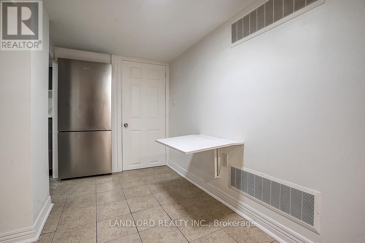 LOWER-79 O'connor Drive, Toronto, ON, M4K 2K4 - 19