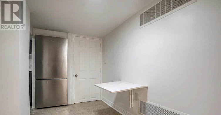 LOWER-79 O'connor Drive, Toronto, ON, M4K 2K4 - 19