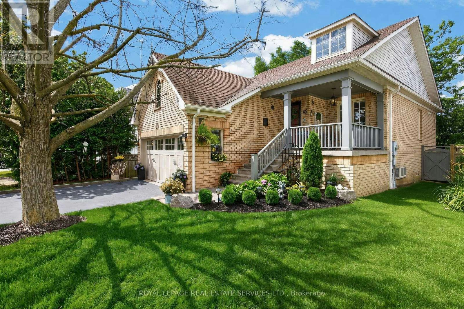 45 Rosemarie Crescent, Whitby, ON, L1M 1G6
