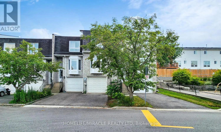 4 William Curtis Circle