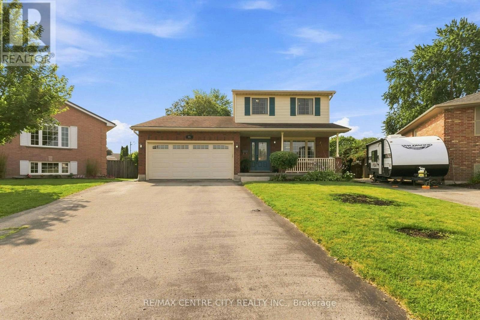 26 Oldewood Crescent, St. Thomas, ON, N5R 6B2