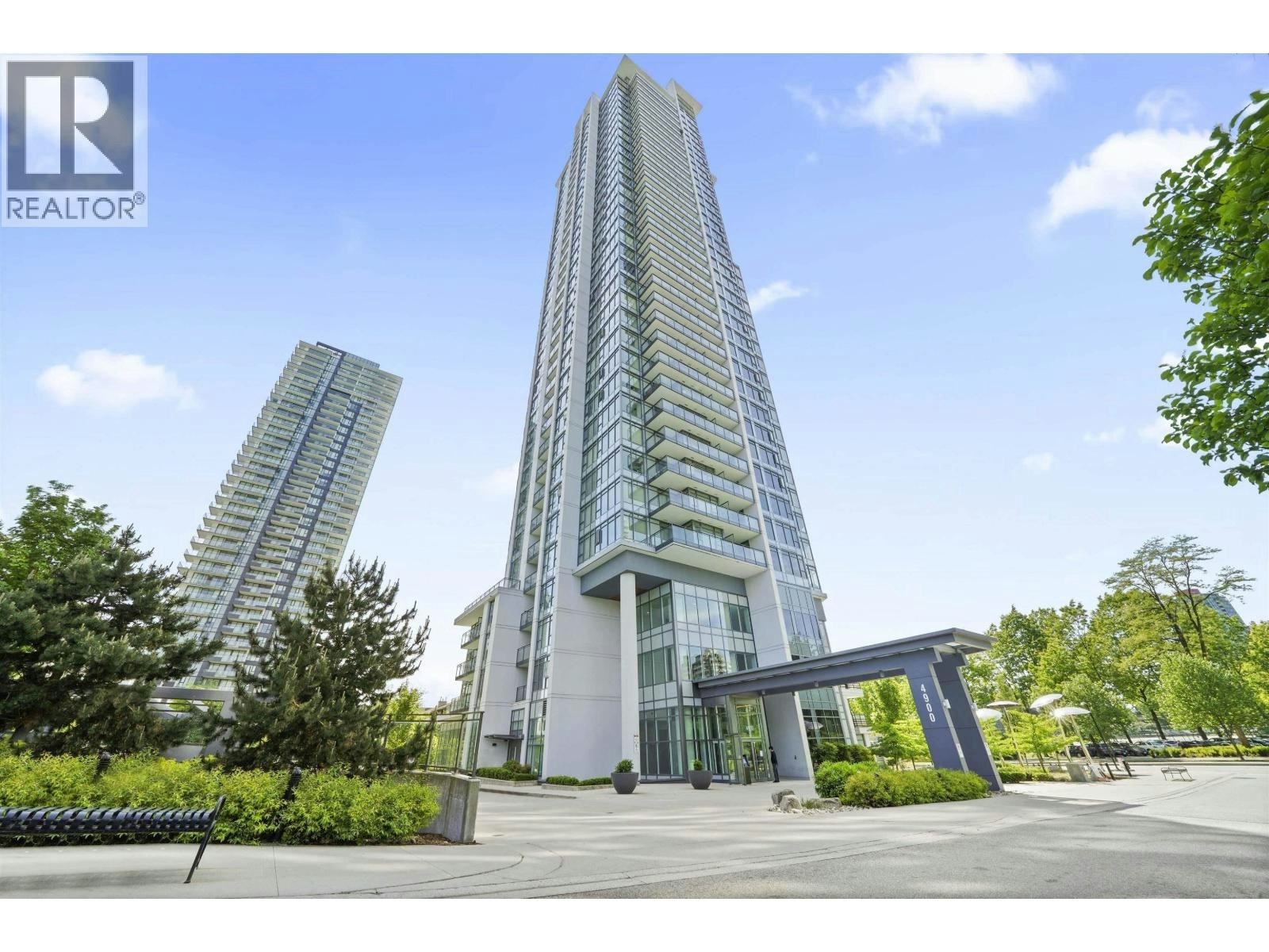 302-4900 Lennox Lane, Burnaby, BC, V5H 0G9