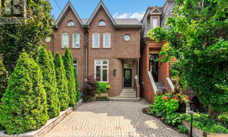 7 Bowman Street