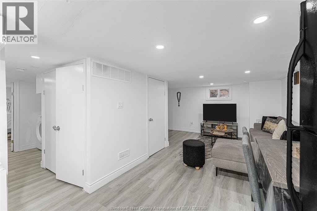 1771 Windermere Road, Windsor, ON, N8W 2S2 - 25