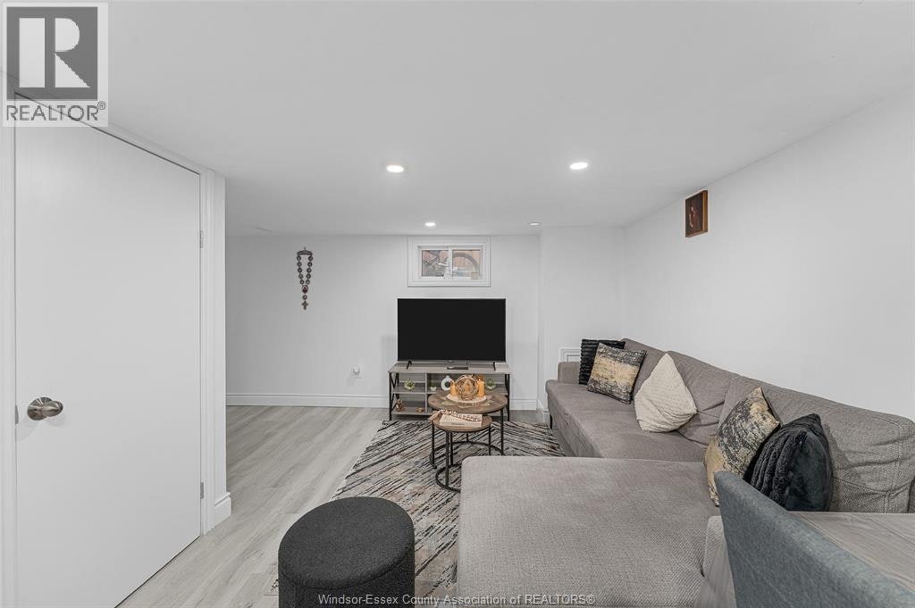 1771 Windermere Road, Windsor, ON, N8W 2S2 - 23