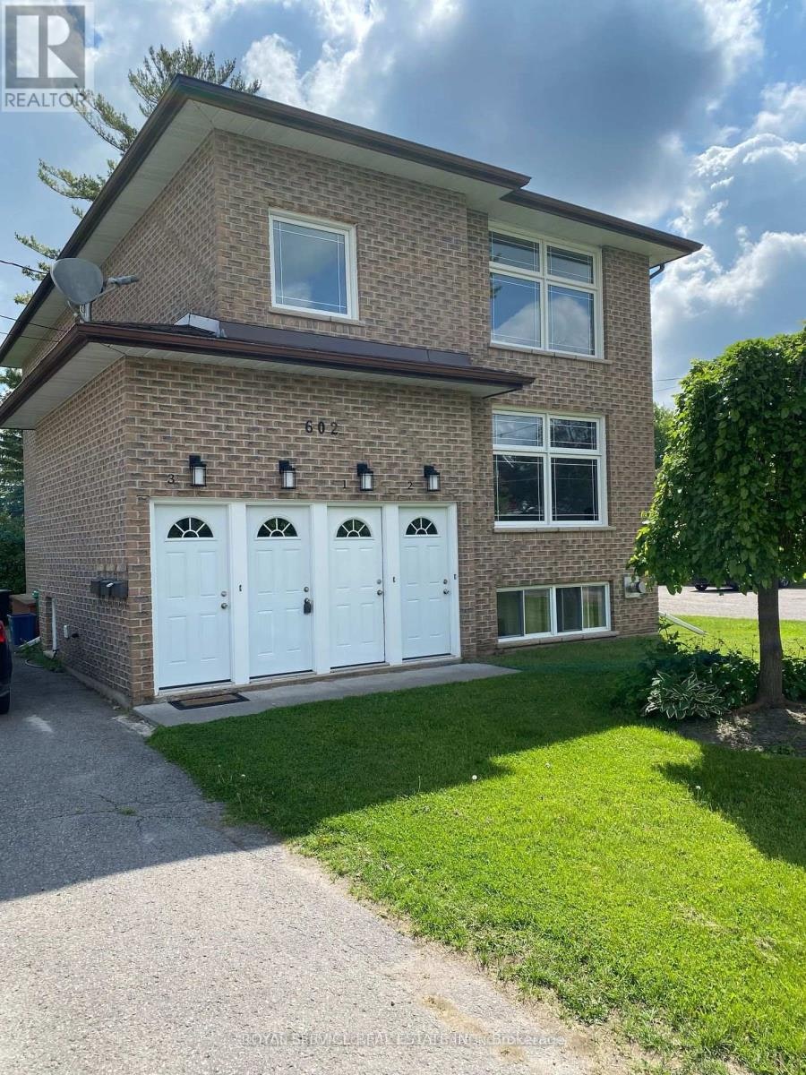 1-602 Park Street N, Peterborough, ON, K9H 4S2 - 2