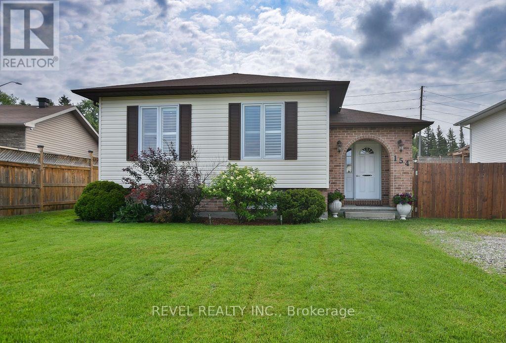 154 Blahey Court, Timmins, ON, P4N 8L9