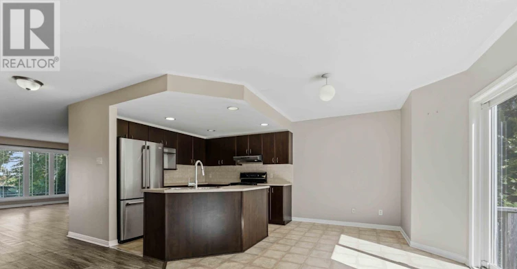 3 Gateshead Avenue, Ottawa, ON, K2K 2G3 - 7