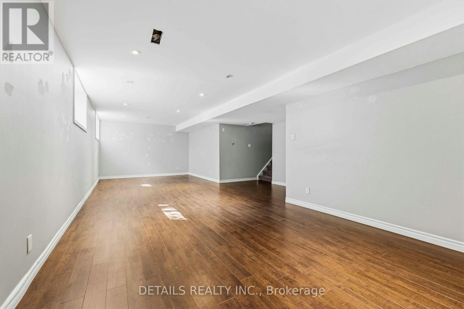 3 Gateshead Avenue, Ottawa, ON, K2K 2G3 - 36