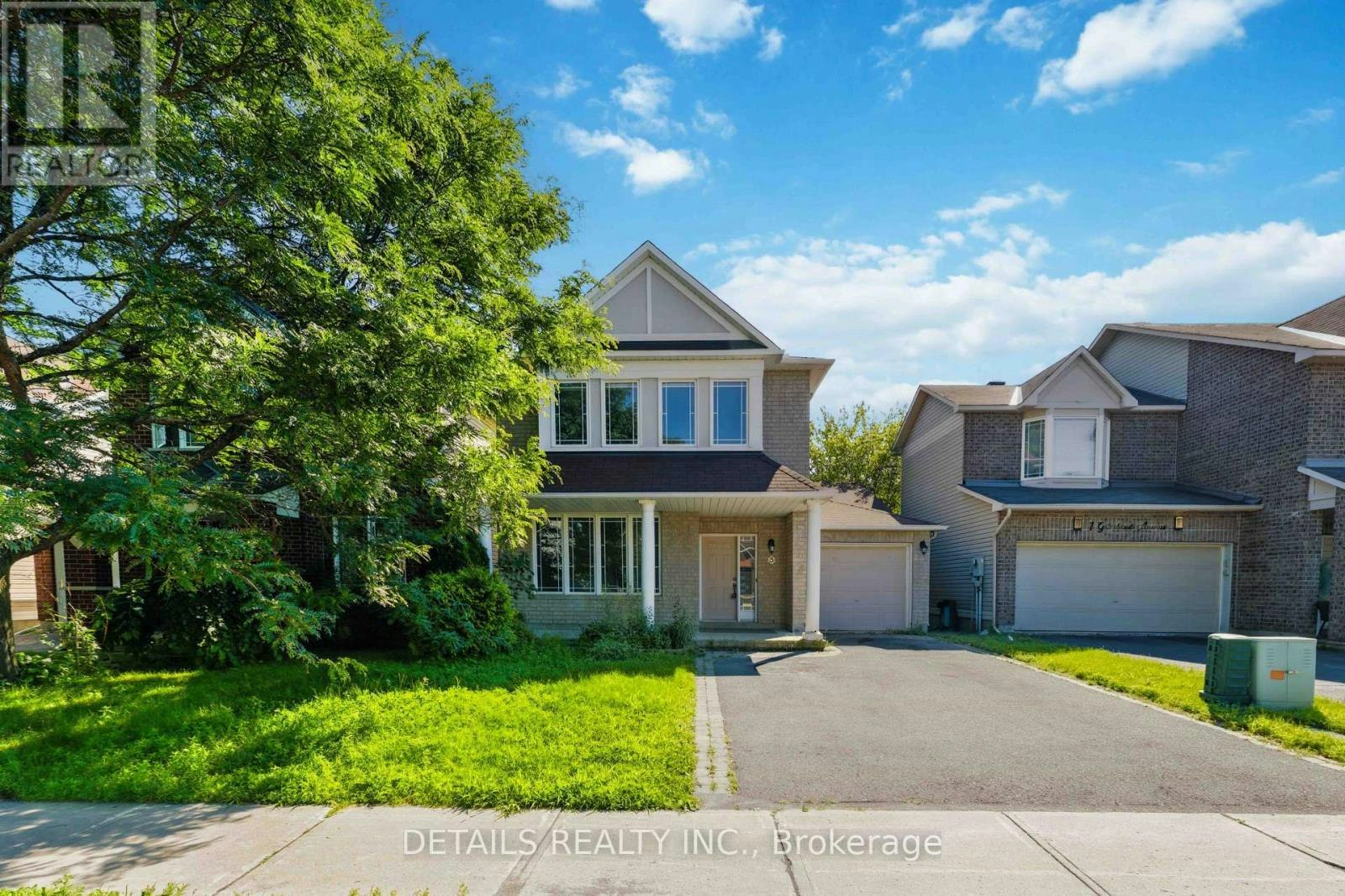 3 Gateshead Avenue, Ottawa, ON, K2K 2G3