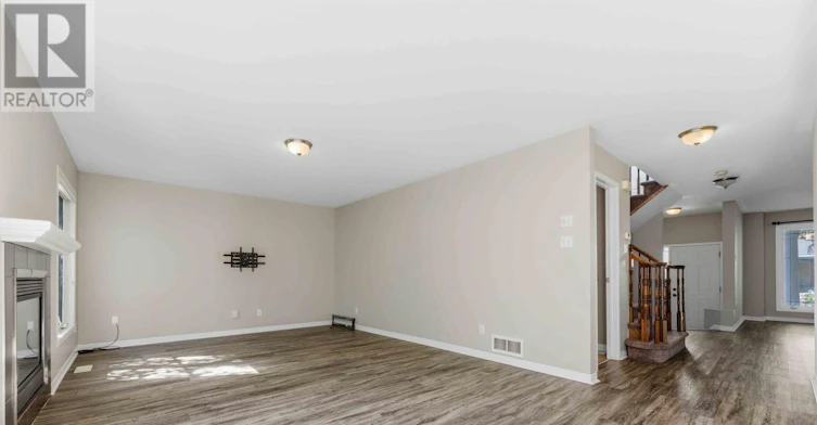 3 Gateshead Avenue, Ottawa, ON, K2K 2G3 - 8