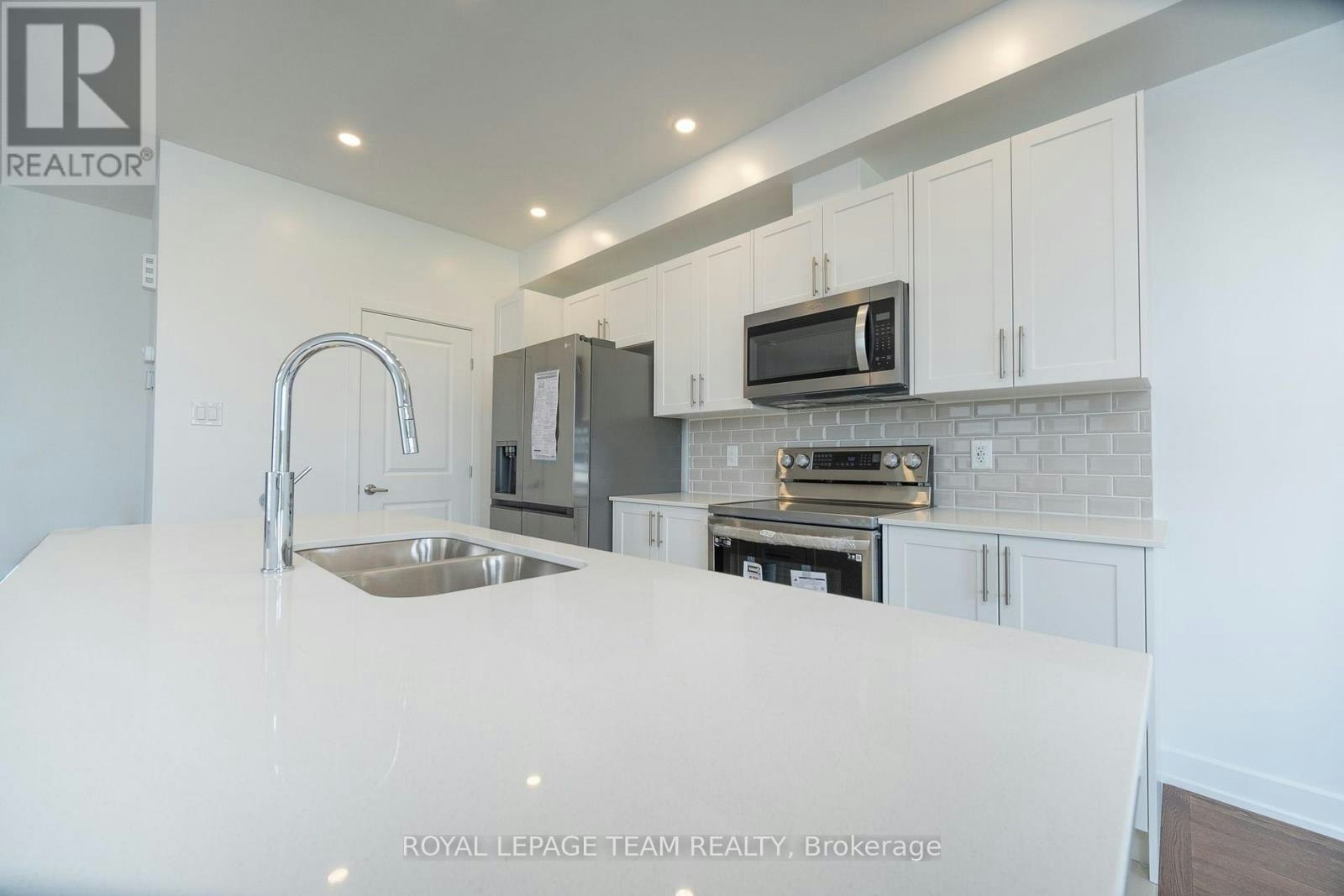 807 Mochi Circle, Ottawa, ON, K2J 6Y8 - 12