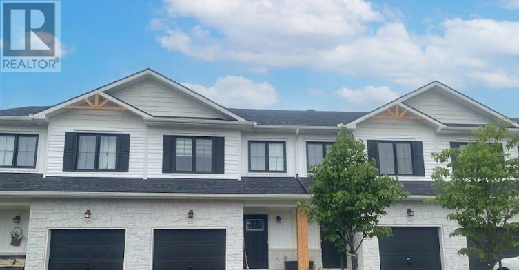 35 Margaret Graham Terrace, Smiths Falls, ON, K7A 0B9