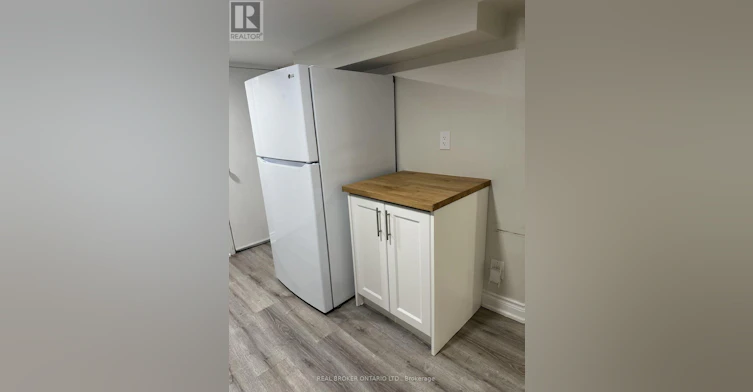 560 Big Bay Point Road, Barrie, ON, L4N 3Z5 - 12