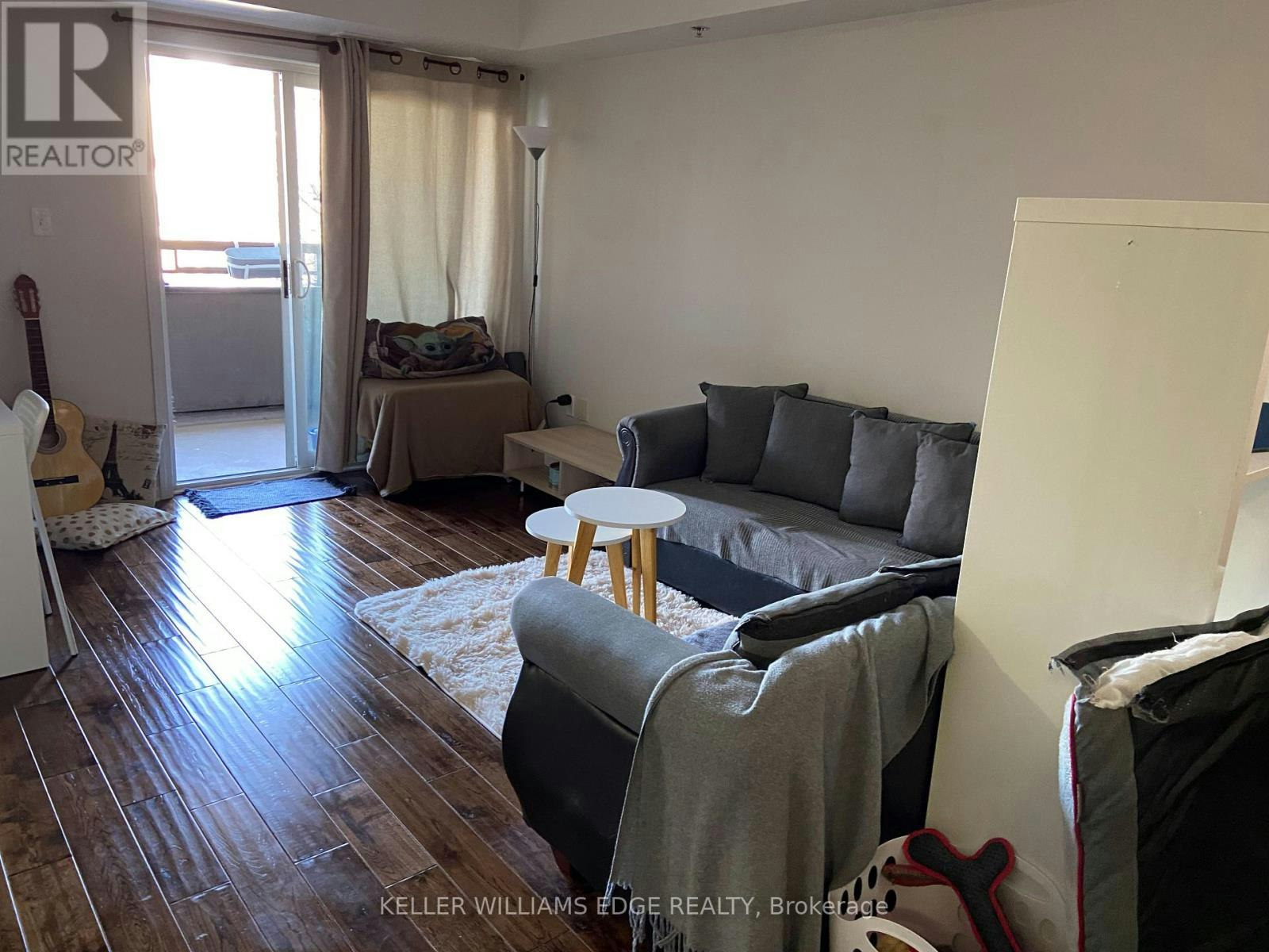 3070 Rotary Way, Burlington, ON, L7M 0H1 - 3