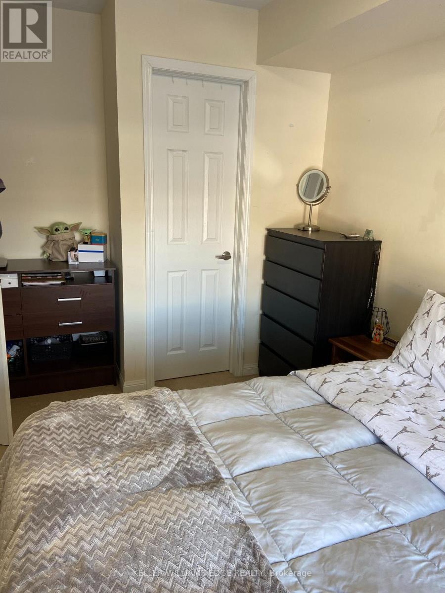 3070 Rotary Way, Burlington, ON, L7M 0H1 - 5