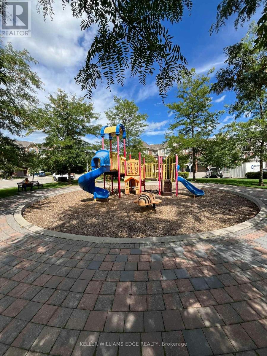 3070 Rotary Way, Burlington, ON, L7M 0H1 - 16