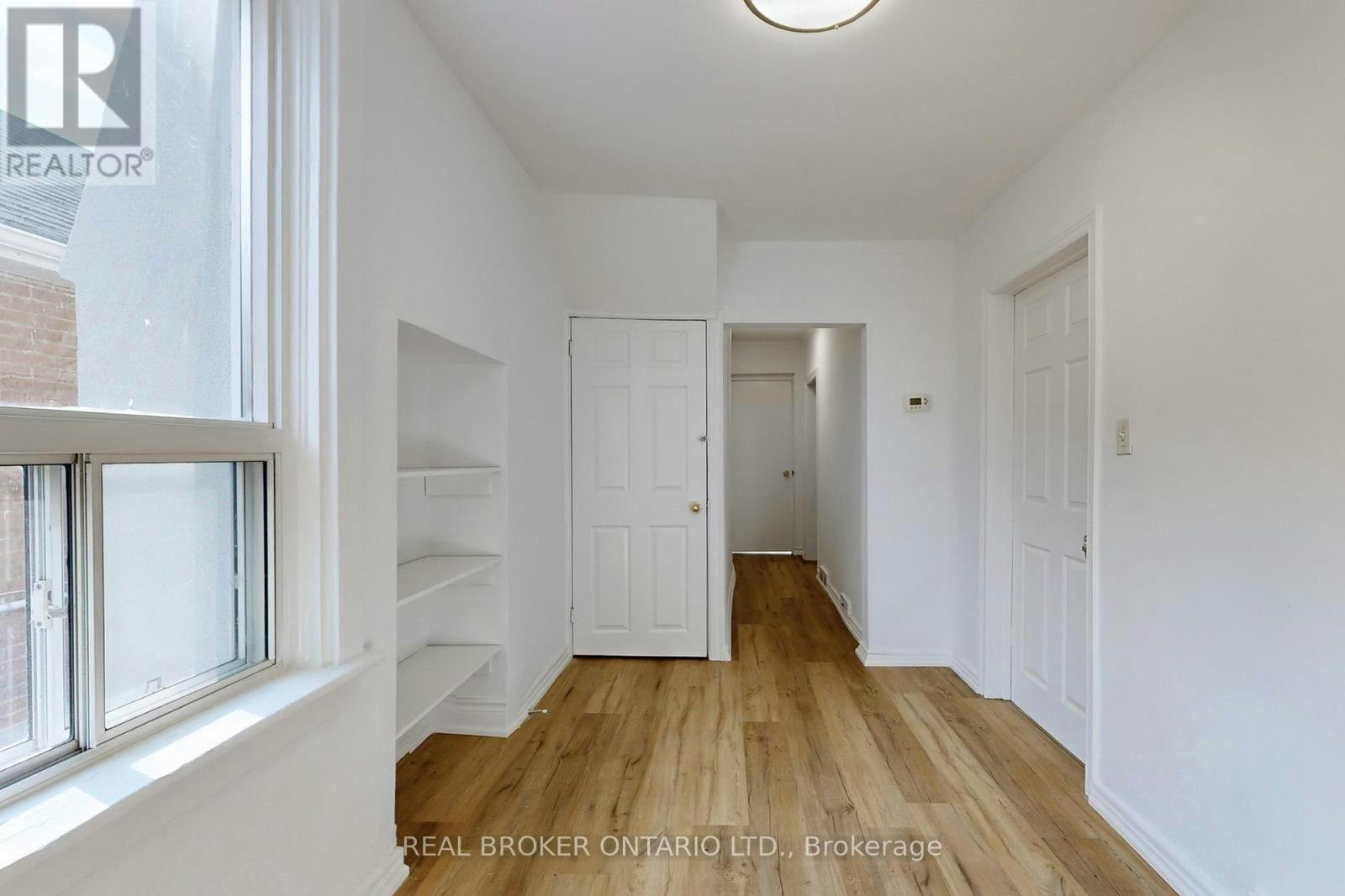 MAIN-102 Bowie Avenue, Toronto, ON, M6E 2P7 - 15