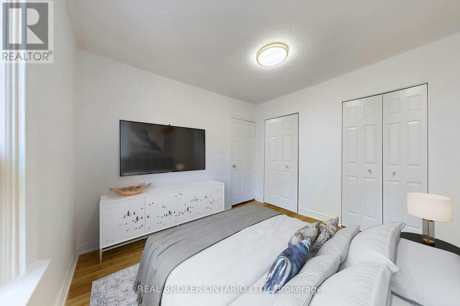 MAIN-102 Bowie Avenue, Toronto, ON, M6E 2P7 - 16