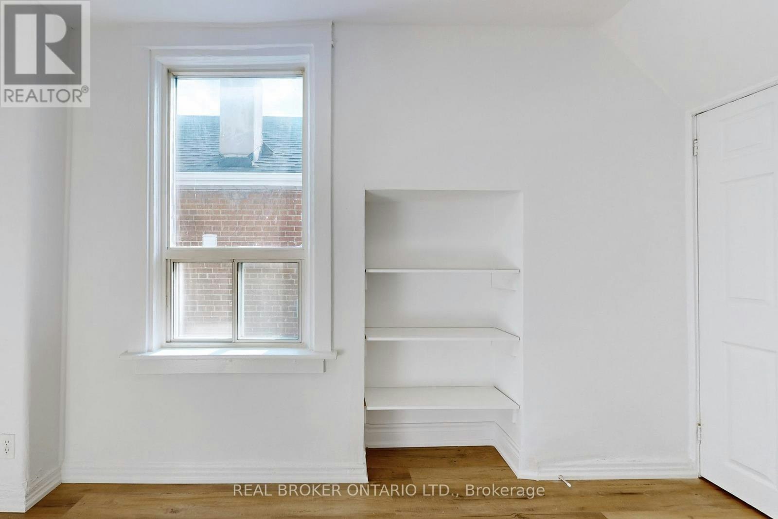 MAIN-102 Bowie Avenue, Toronto, ON, M6E 2P7 - 14