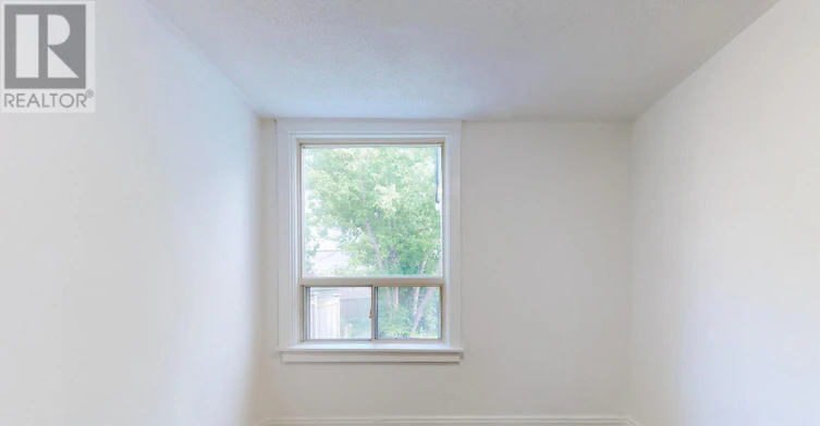 MAIN-102 Bowie Avenue, Toronto, ON, M6E 2P7 - 19