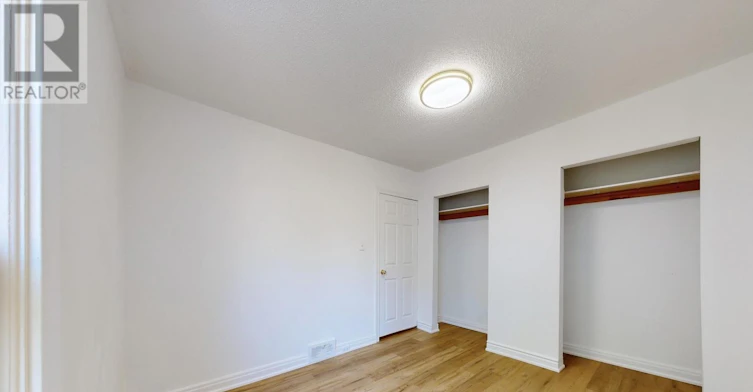 MAIN-102 Bowie Avenue, Toronto, ON, M6E 2P7 - 17