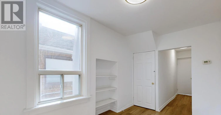 MAIN-102 Bowie Avenue, Toronto, ON, M6E 2P7 - 13