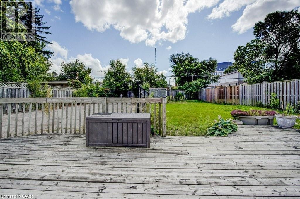 33 Sixth Avenue, Kitchener, ON, N2C 1P9 - 13