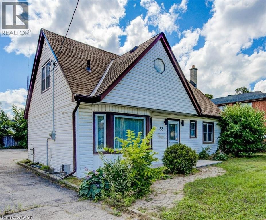 33 Sixth Avenue, Kitchener, ON, N2C 1P9