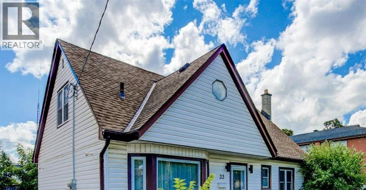 33 Sixth Avenue, Kitchener, ON, N2C 1P9