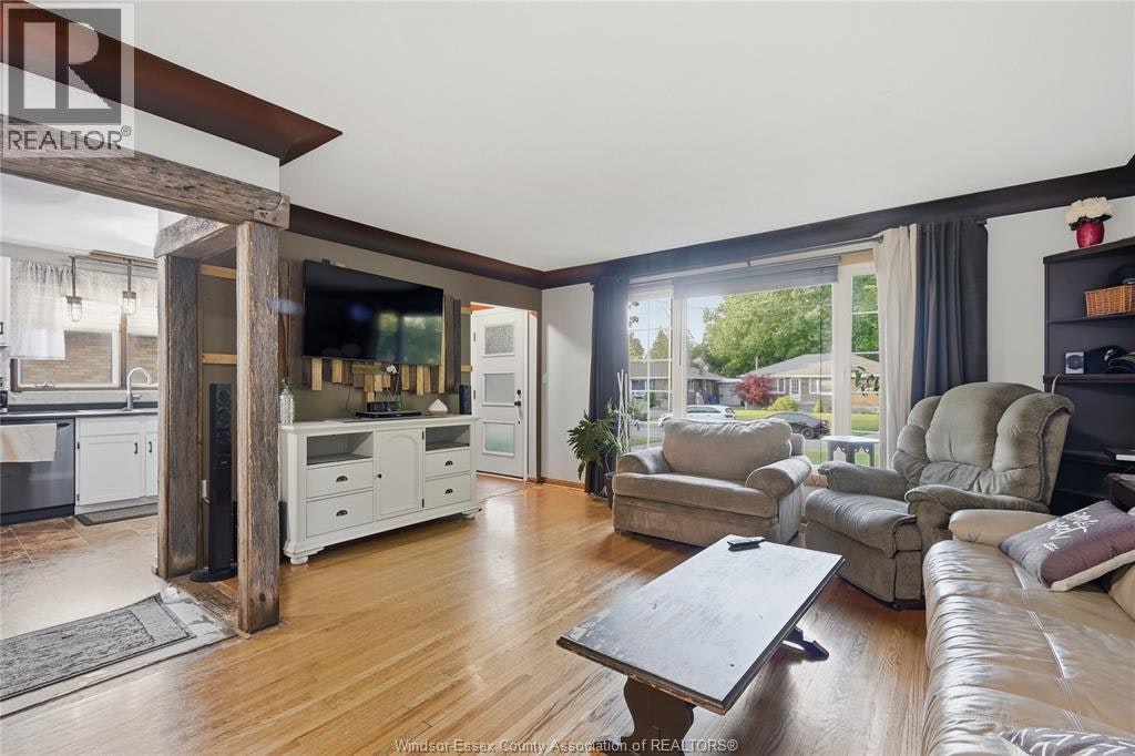 36 Woodland Avenue, Chatham-Kent, ON, N7L 2S6