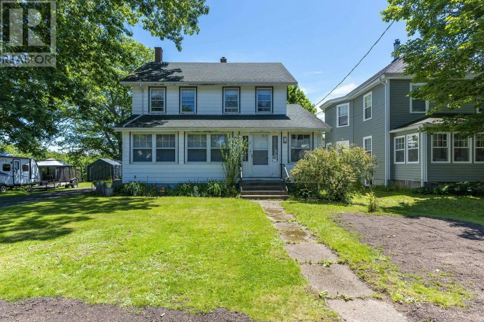 68 Connaught Avenue, Middleton, NS, B0S 1P0