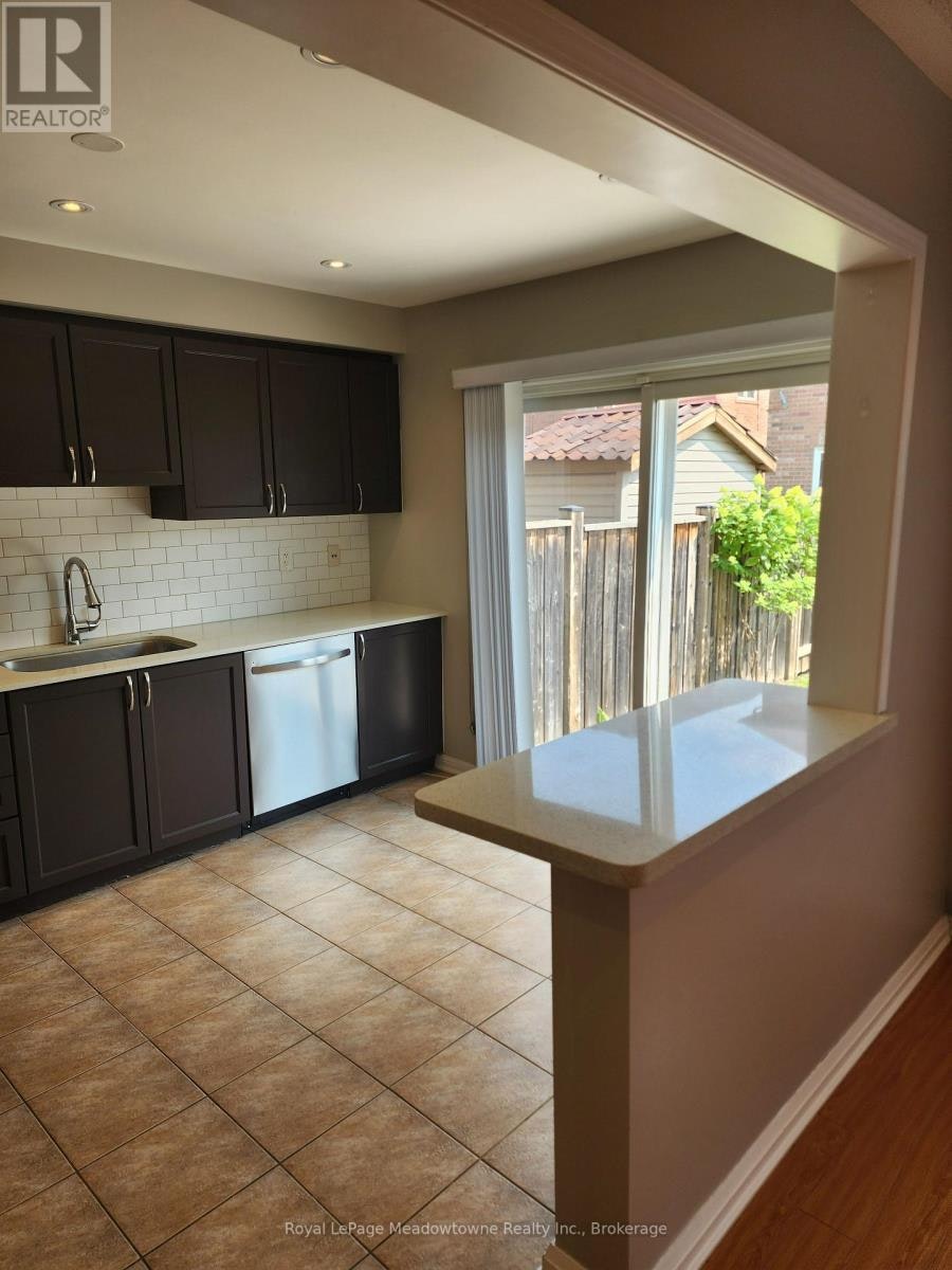 827 Scott Boulevard, Milton, ON, L9T 2C9 - 8
