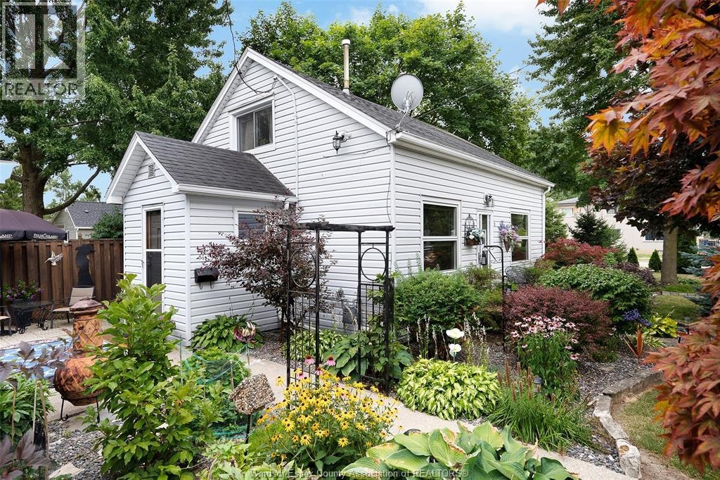 58 Laird Avenue, Essex, ON, N8M 1R8