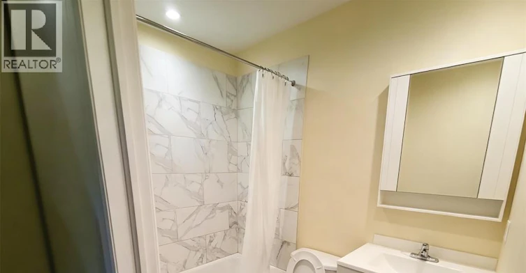 3016 Peter, Windsor, ON, N9C 1H1 - 5