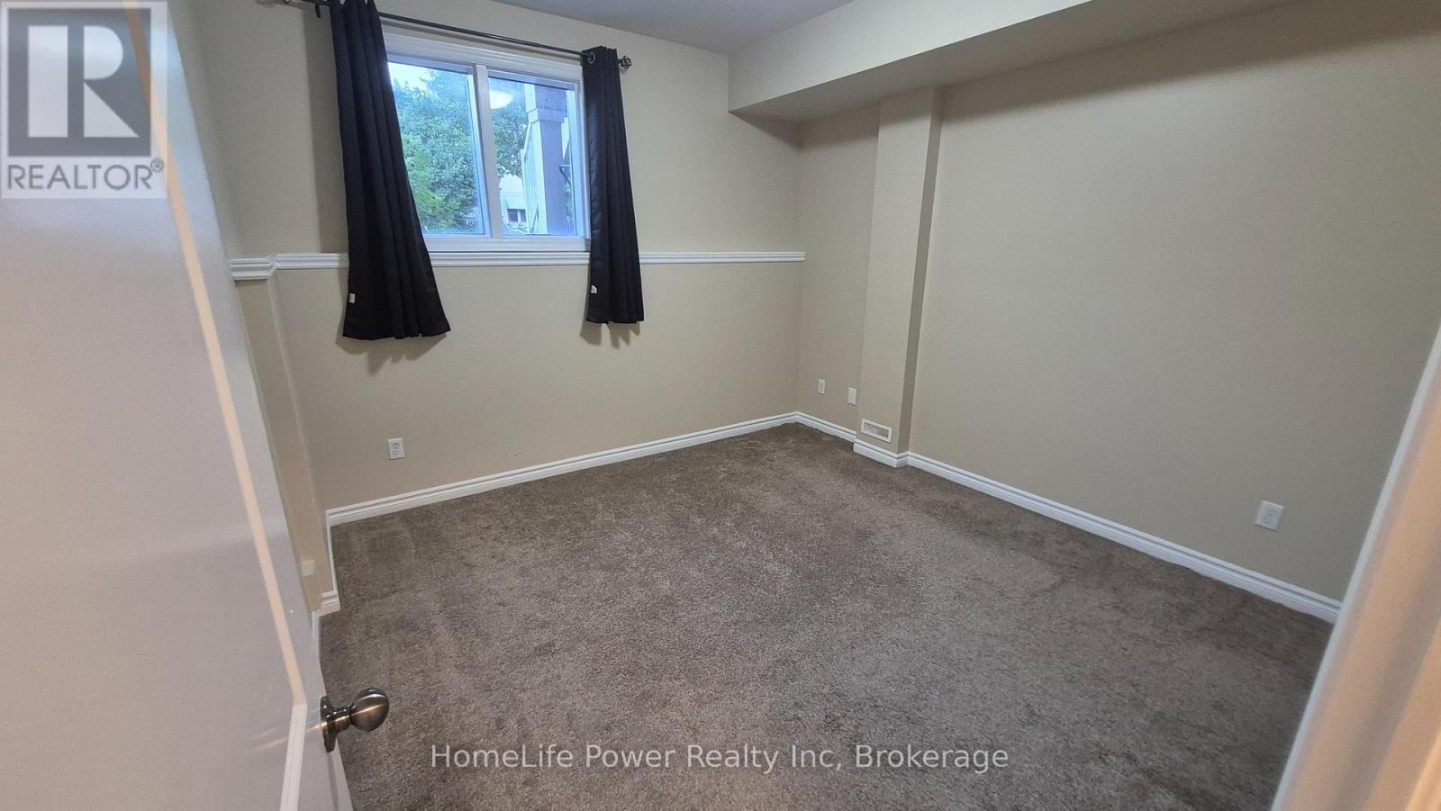 22-225 Riddell Street, Woodstock, ON, N4S 6N2 - 10