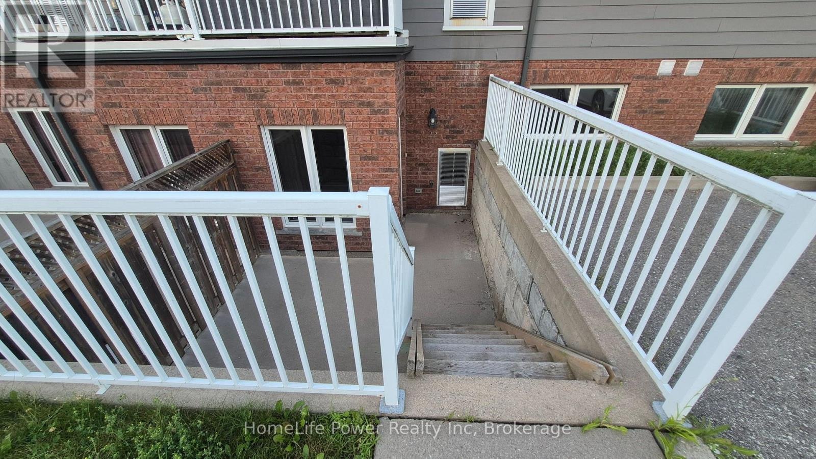 22-225 Riddell Street, Woodstock, ON, N4S 6N2