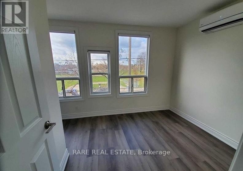 2ND FL-97 Christie Street, Toronto, ON, M6G 3B1 - 10