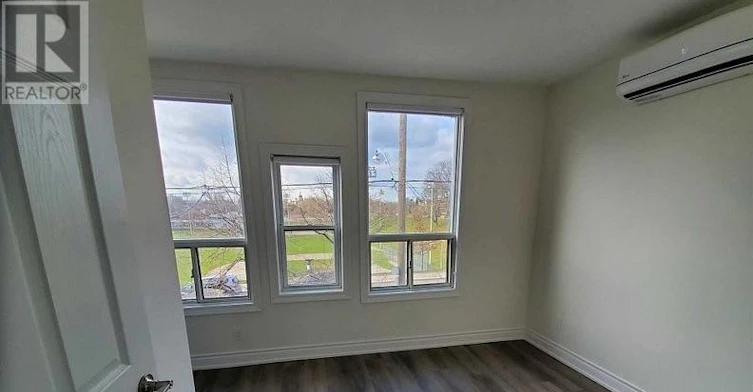 2ND FL-97 Christie Street, Toronto, ON, M6G 3B1 - 10