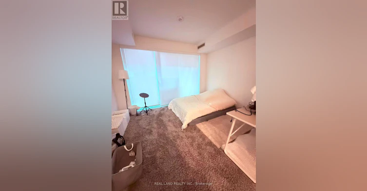 609-771 Yonge Street, Toronto, ON, M4W 0B8 - 2