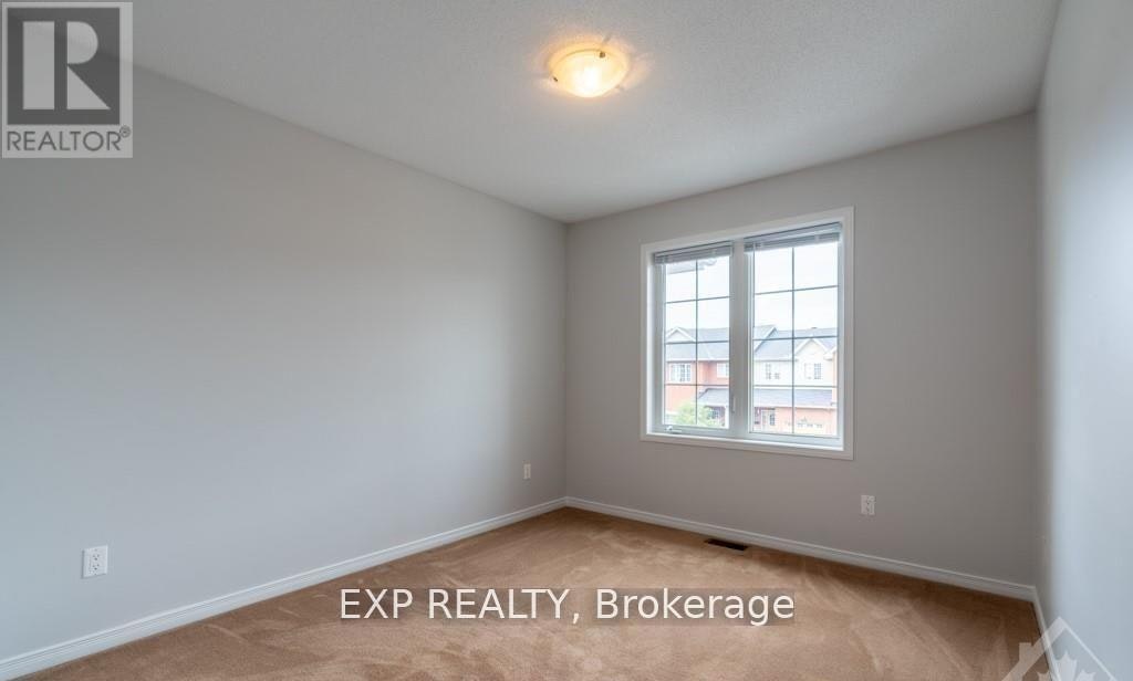 282 Macoun Circle, Ottawa, ON, K1T 0H9 - 14