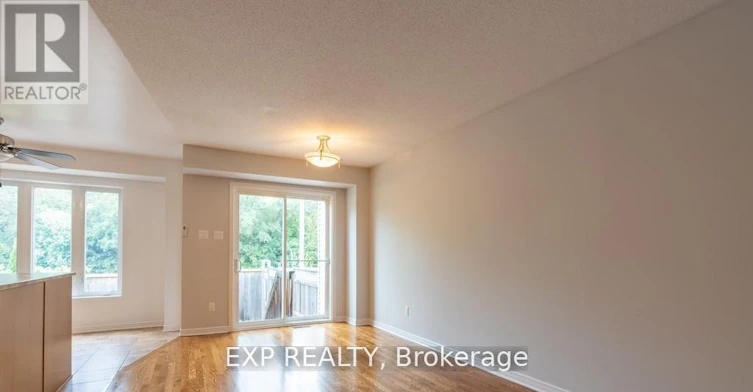 282 Macoun Circle, Ottawa, ON, K1T 0H9 - 6
