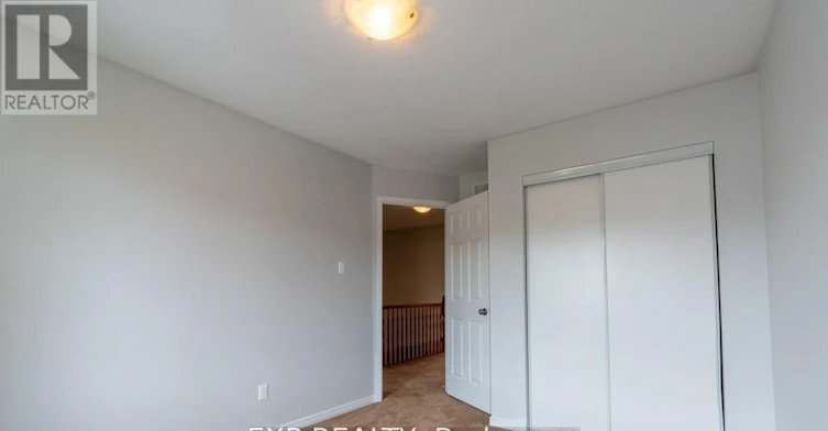 282 Macoun Circle, Ottawa, ON, K1T 0H9 - 15