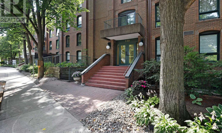 4-130 Rideau Terrace