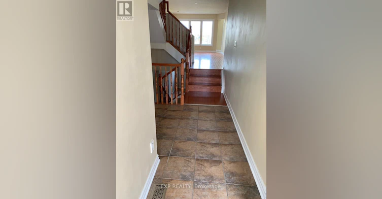 90 Brady Avenue, Ottawa, ON, K2K 0A9 - 2