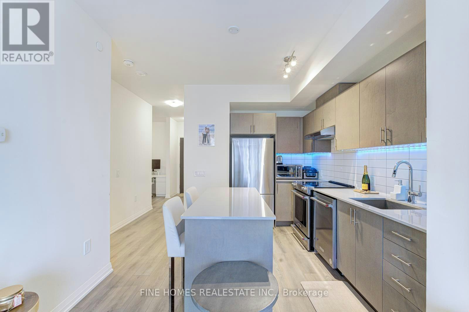 1903-9000 Jane Street, Vaughan, ON, L4K 0M6 - 13